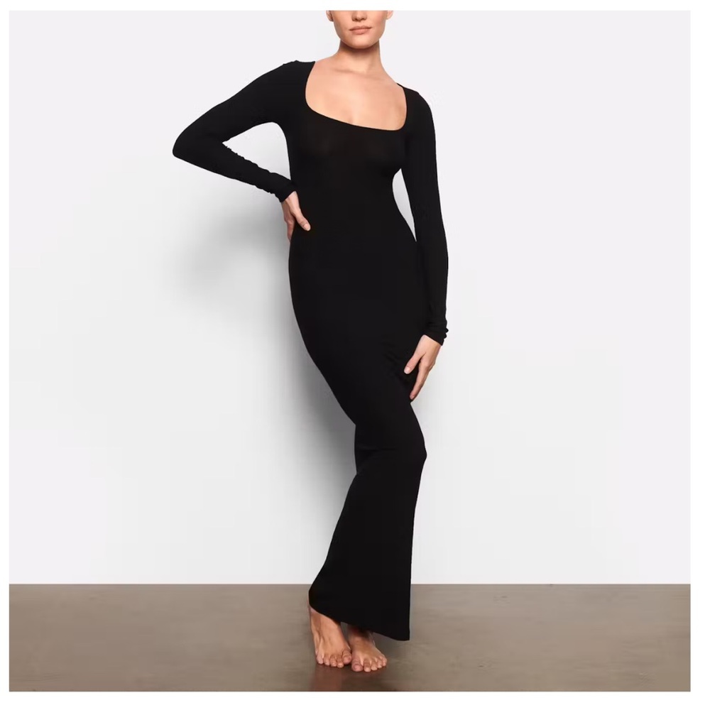 Skims soft lounge long sleeved dress